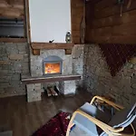 капсъзовата къща Leshten