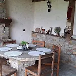 Holiday home капсъзовата къща *