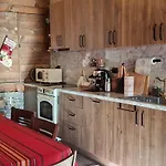 Holiday home капсъзовата къща Leshten