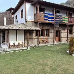 Holiday home капсъзовата къща Leshten