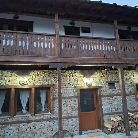 капсъзовата къща