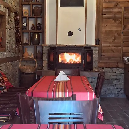 Ferienhaus капсъзовата къща Leshten