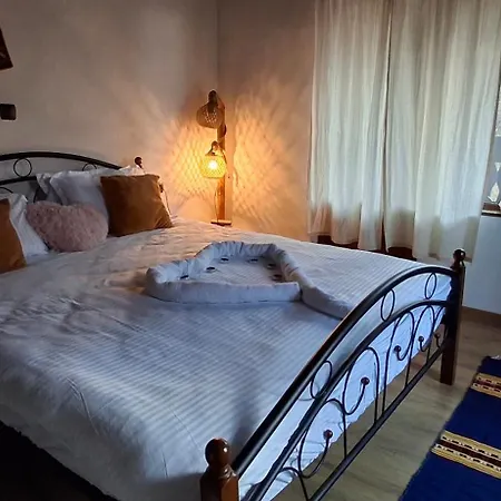 Ferienhaus капсъзовата къща Leshten
