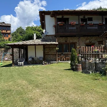 капсъзовата къща Leşten