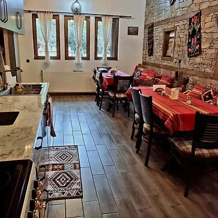 Ferienhaus капсъзовата къща Leshten
