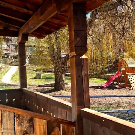 капсъзовата къща Ferienhaus Leshten