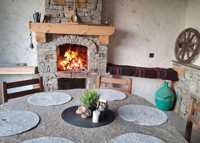 капсъзовата къща Leshten