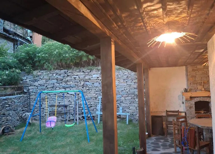 капсъзовата къща * לשטן