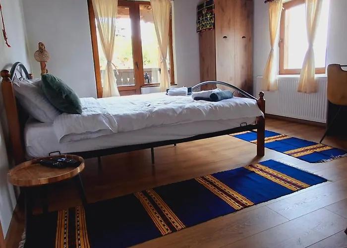 капсъзовата къща * לשטן